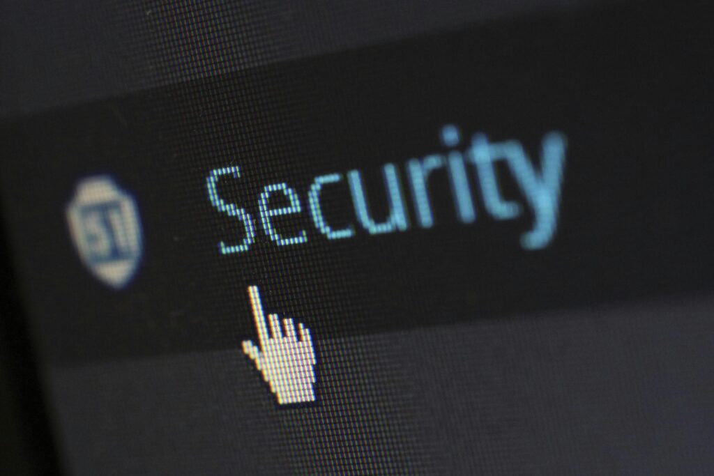 security-protection-anti-virus-software-60504-60504 Prévention cyber, garanties cyber, solution CYBRA